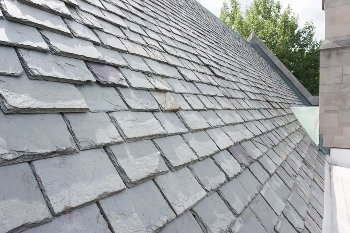 Slate-style shingle roofing on a home in Etobicoke, Toronto